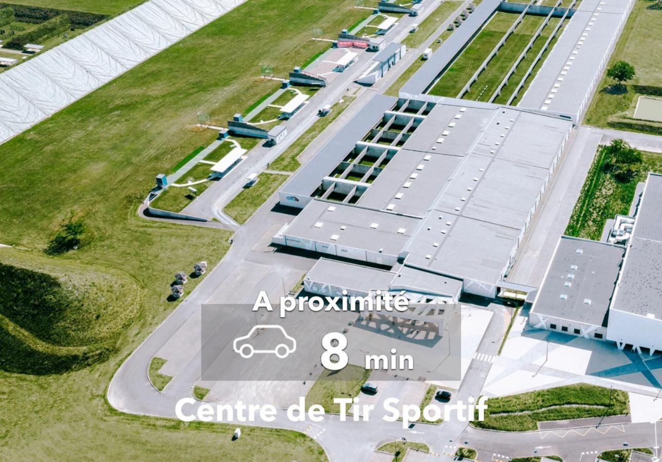 Le Boheme ⸱ Stationnement Gratuit ⸱ Fibre Apartment Déols Екстериор снимка